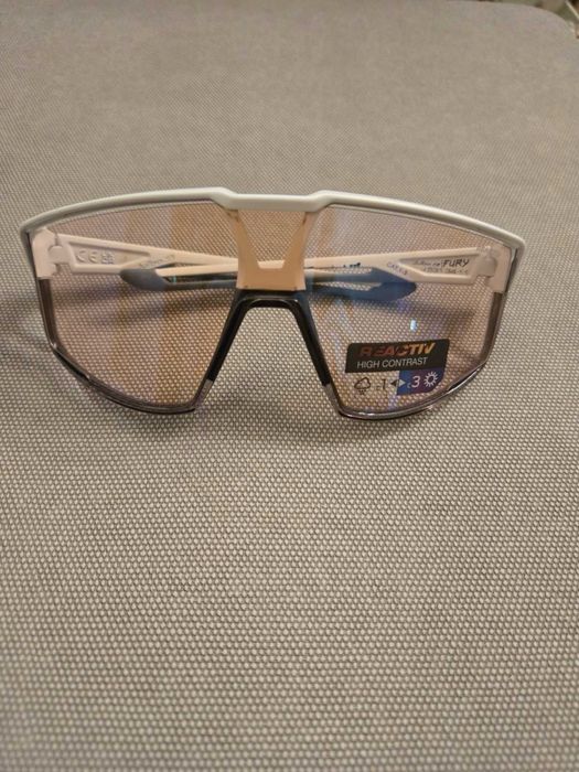 Окуляри Julbo Fury білий Reactiv Performance High Contrast Cat. 1-3