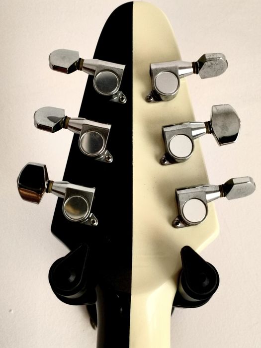 Burny Flying V FV-85MS (Michael Schenker) MIJ 1980s. Bare Knuckle, Futerał Gator