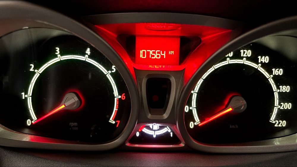 Ford Fiesta 2010 gasolina