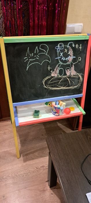 Мольберт двухсторонній