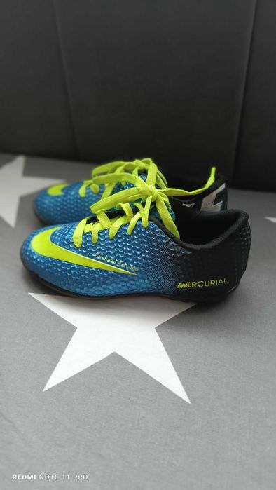 Кросівки nike бутси футбольні