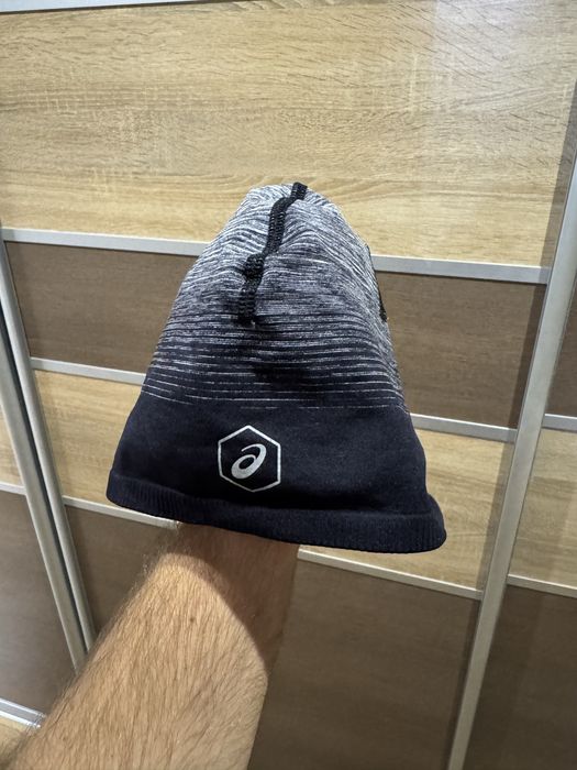 Шапка Asics оригінал.