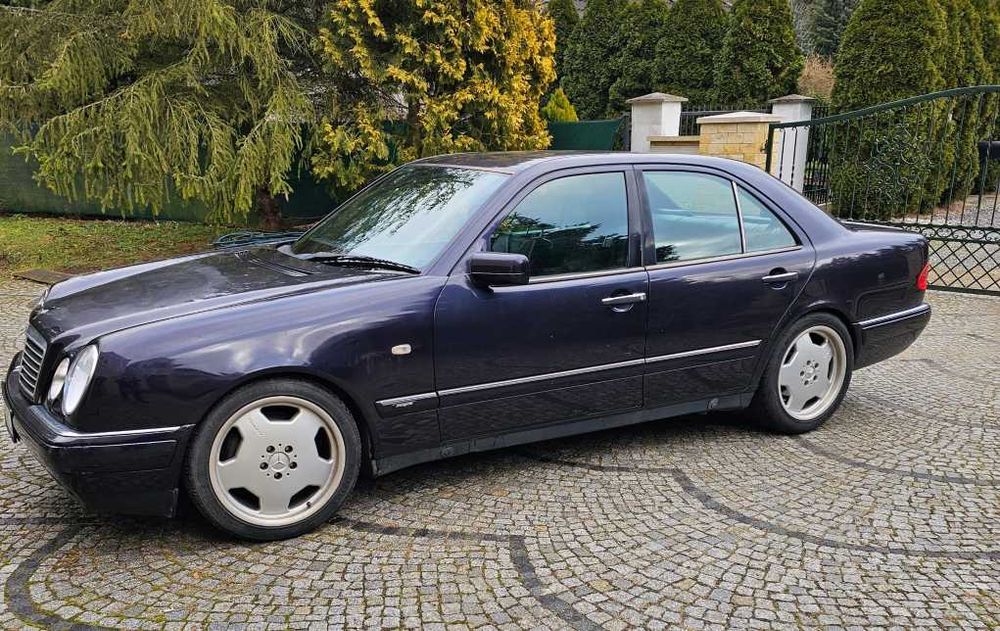 Mercedes W210 300 TD OM 606 avantgarde