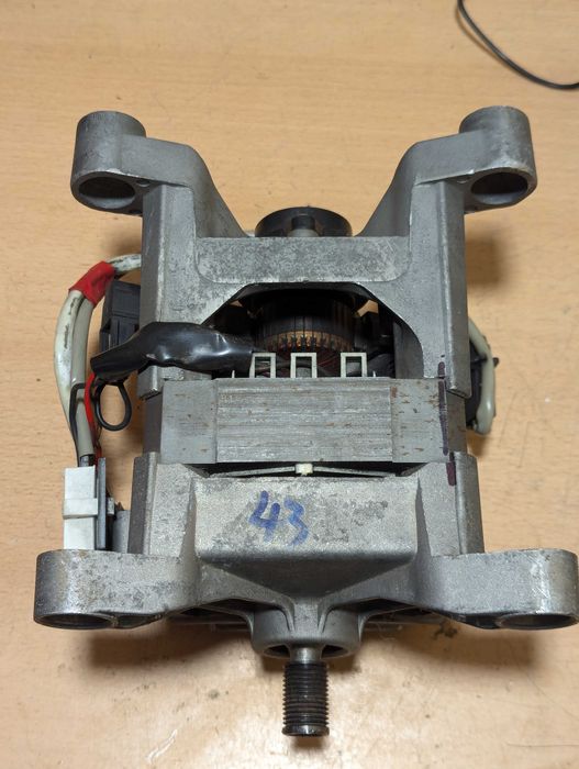 Двигатель СМА Indesit, Ariston - Welling