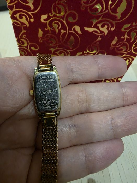 Годинник romanson