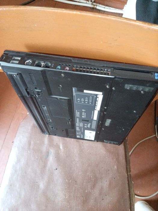 Ноутбук lenovo ThinPad IBM T41 на запчасти или восстановление нов акку