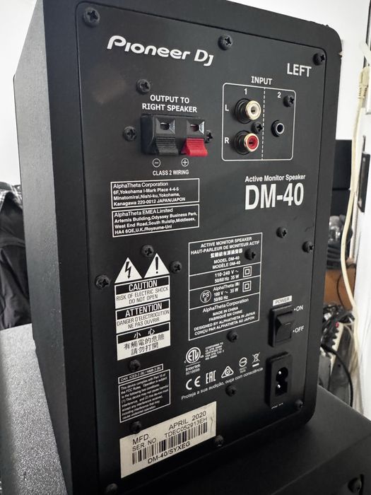 Pioneer dm 40 em bom estado