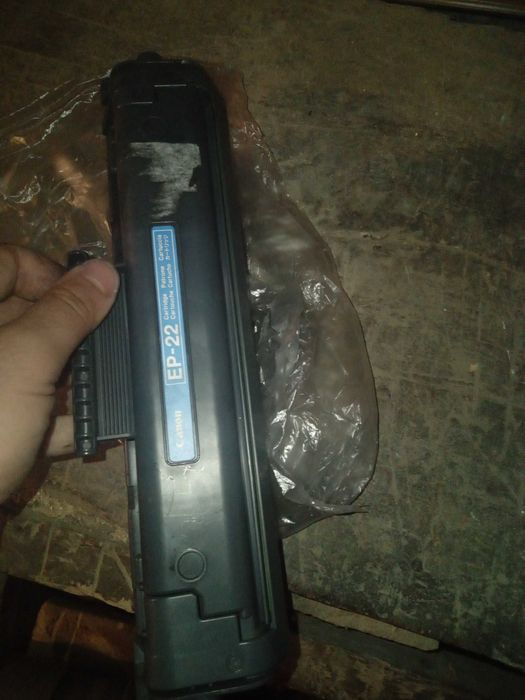 Принтер та картридж canon EP 22