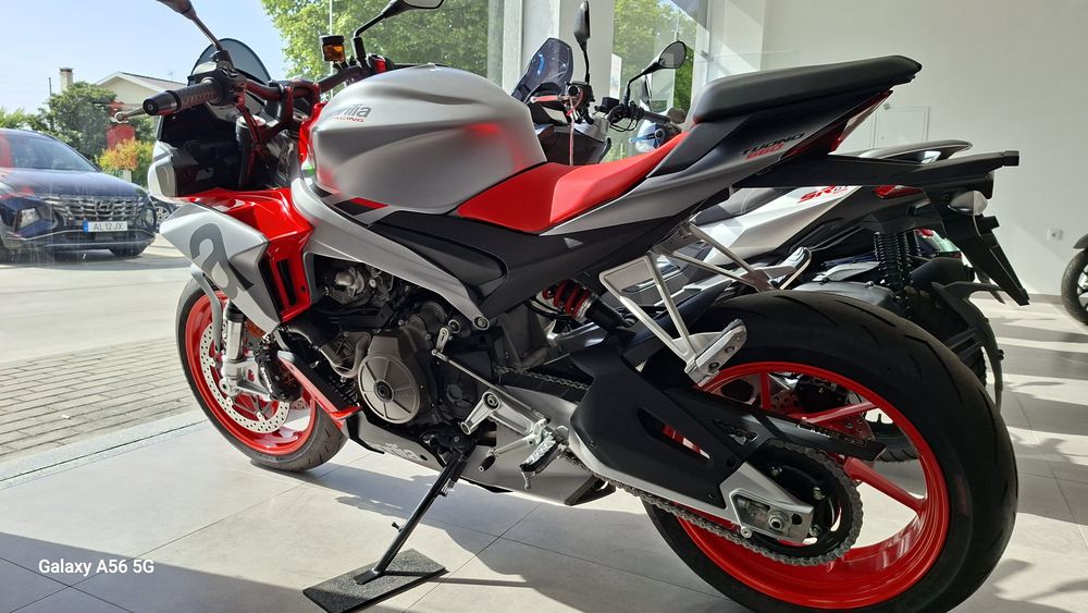 Aprilia Tuono 660 Nova