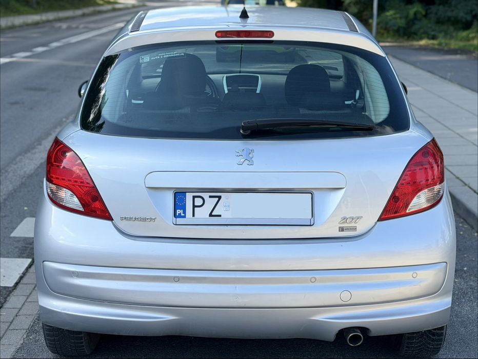 Peugeot 207 1.6 120KM niski przebieg automat LPG