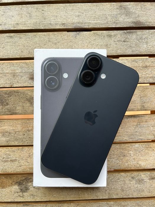 iPhone 16 - 128GB | Black