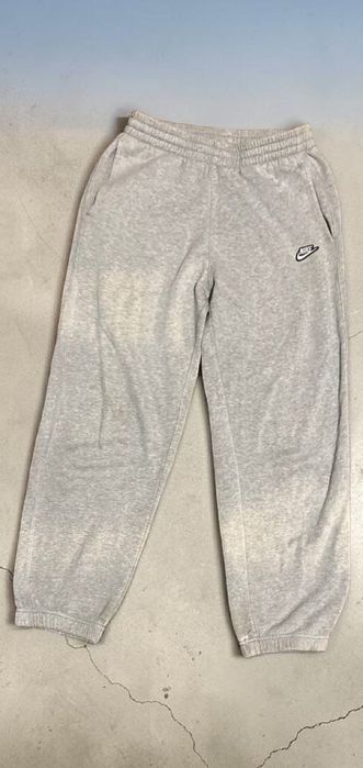 Сірі широкі спортивні штани Nike Baggy Vintage