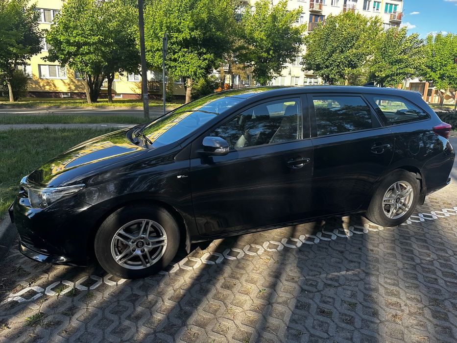 Toyota Auris Toyota Auris kombi 2016 Polski salon