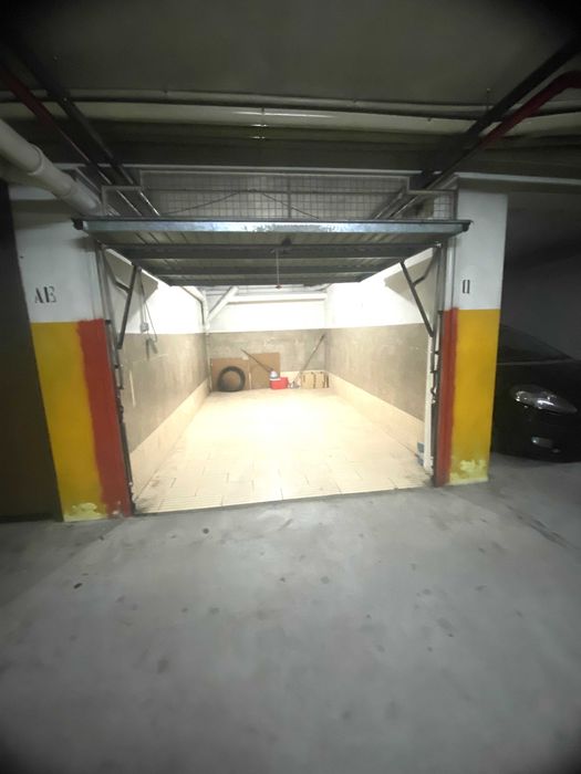 Apartamento T1+1 Centro de Lamas Garagem Individual Fechada