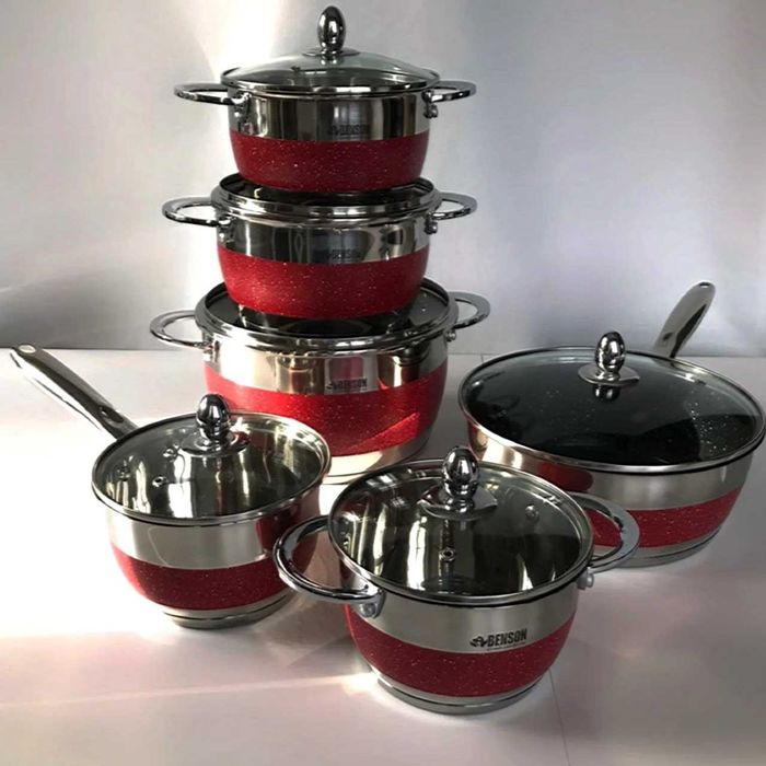 Продам Набор кастрюль 12 в 1 красный цвет.