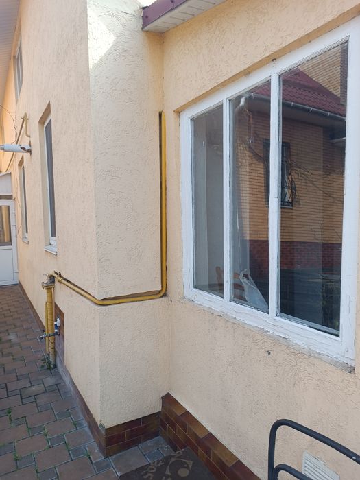 Здам будинок в м.Бровари.ціна -12000гр+к.п