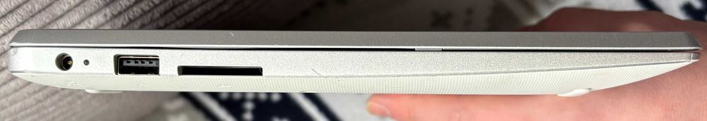 Laptop Toshiba Chromebook CB30-B-103 SkullCandy + Ładowarka Toshiba