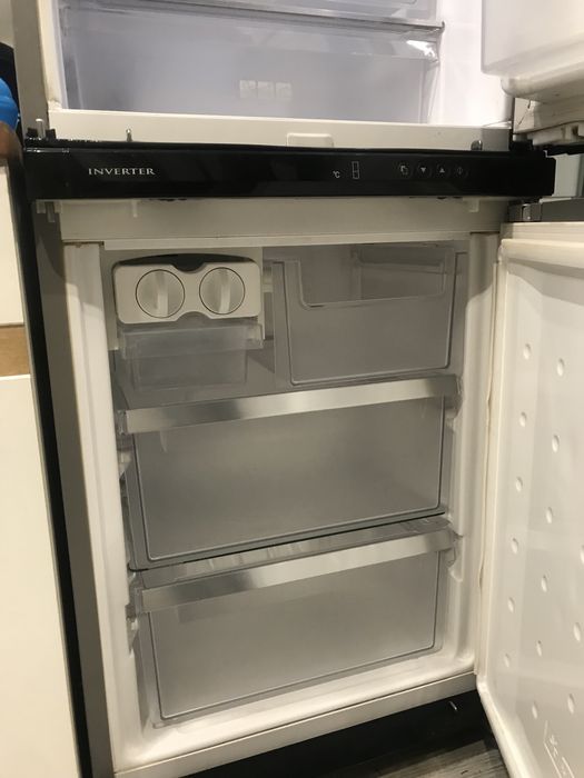 UNIKAT!!! Lodówko-zamrażarka SHARP PlasmaCluster Inverter. No Frost.