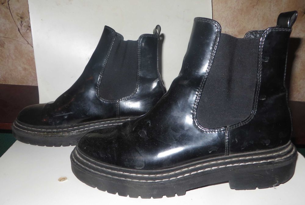 Ботинки челси лаковые Размер 38 5 Длина стельки 24.5 Reserved