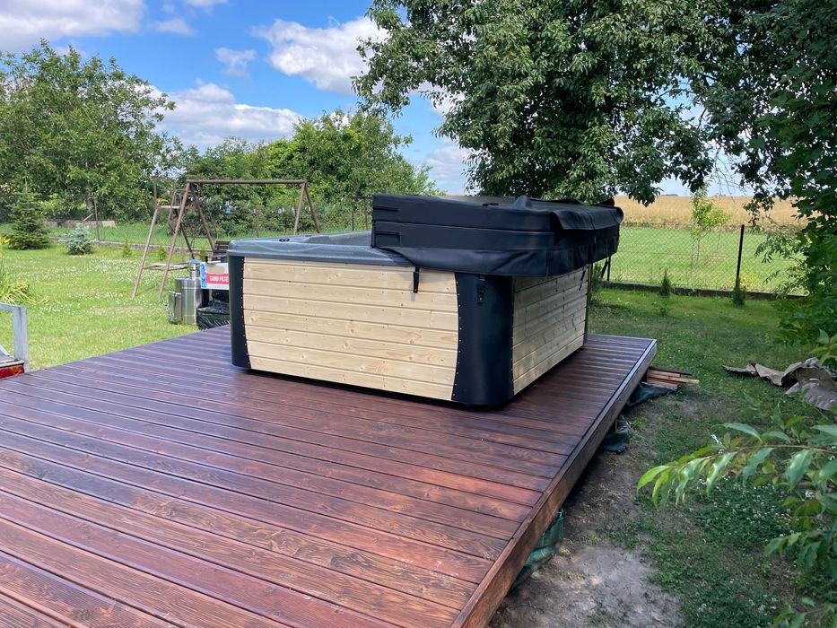 Jacuzzi, Balia, hot tuba, ruska beczka, kwadratowa