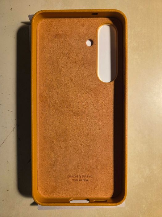 Samsung Galaxy S25 Kindsuit Case Złoty