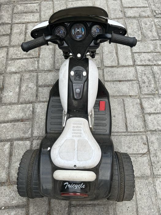 Motorek elektryczny dzieciecy