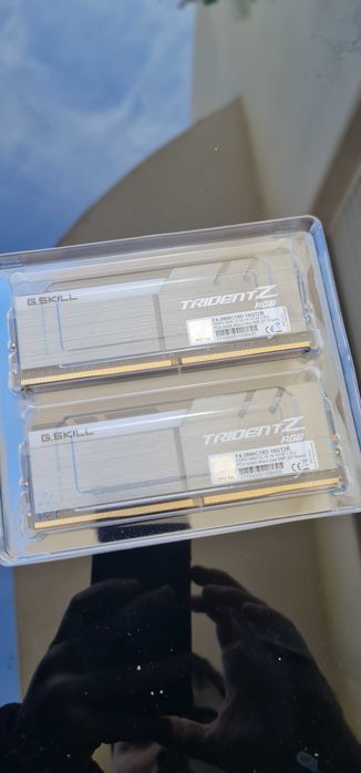 RAM G Skill Trident Z RGB 3866Mhz 2x8GB c/ caixa original