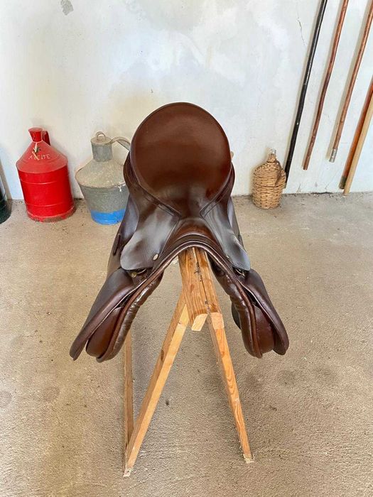 Selim equestre All Purpose 18"