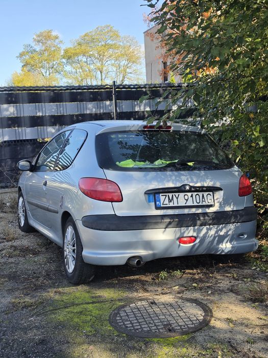 Sprzedam Peugeot 206