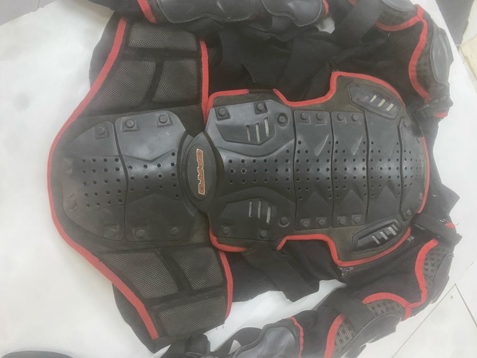 Vendo colete motocross GP-Pro