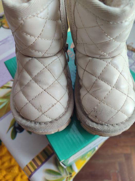 Продам дитячі зимові угги