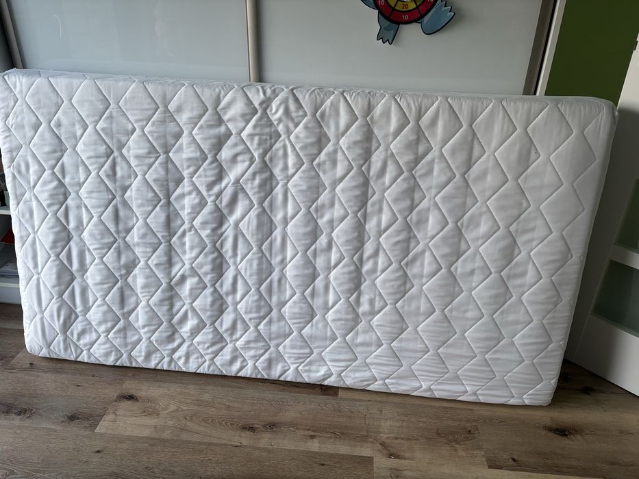 Materac piankowy 190x100 cm
