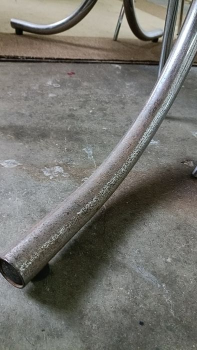Mesa de vidro com defeito