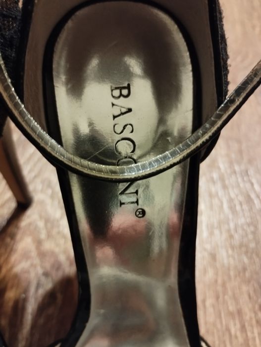 Босоніжки Basconi, 37