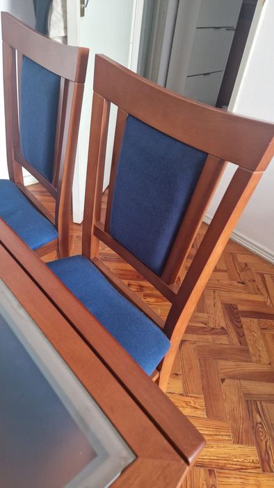 Mesa de jantar extensível em madeira maciça + 6 cadeiras | Tampo vidro