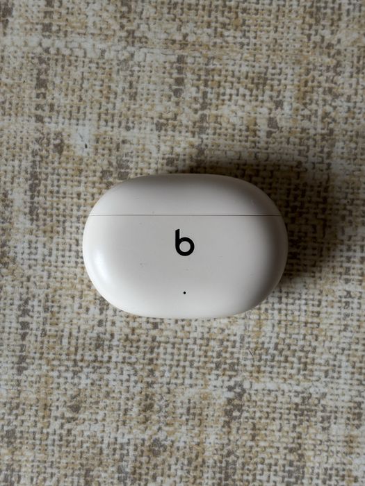 Beats Studio Buds+ (оригінал)