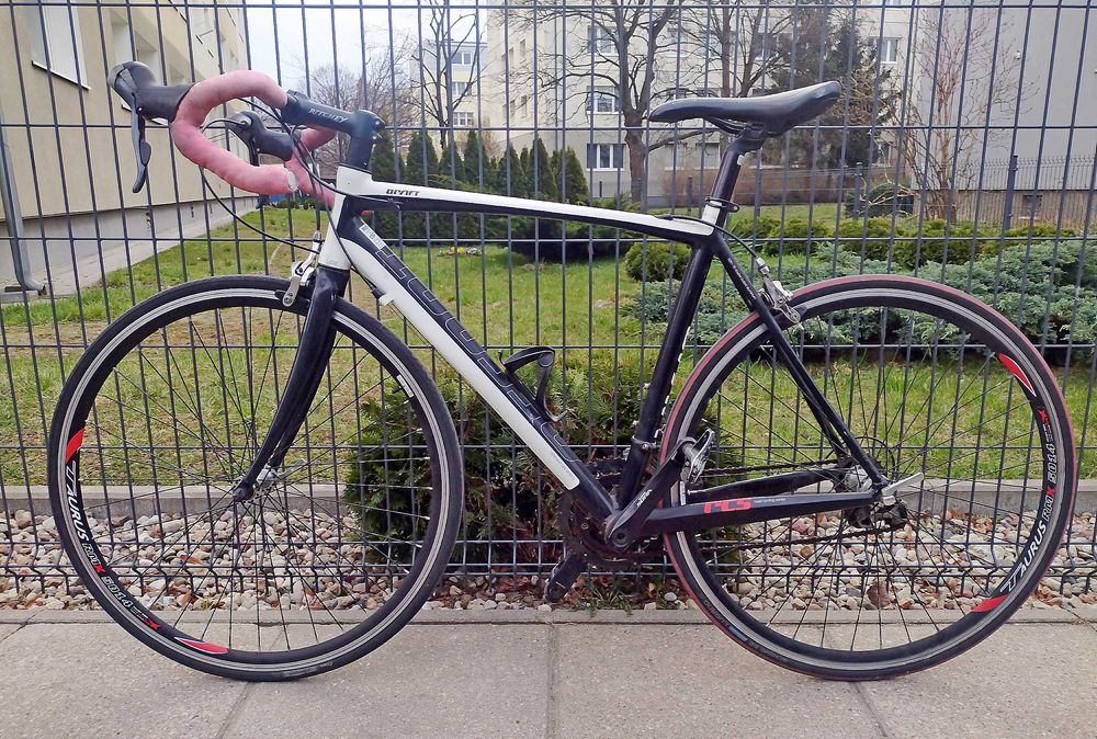 Rower szosowy Accent Draft 28" (Osprzęt Shimano Tiagra)