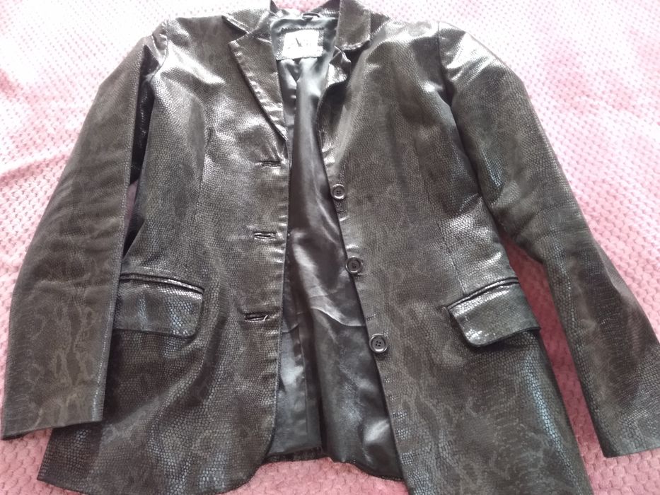 Casaco em pele genuína