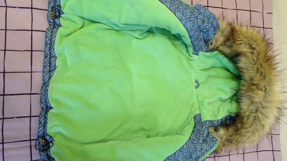 Продам зимний комбинезон (костюм) Бемби