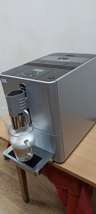 Кофемашина Jura Ena micro9 из Германии.