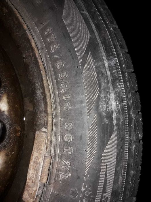 4 Opony zimowe Zeetex 14" wzmacniane z felgami