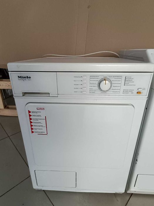 Сушильна машина для білизни Miele