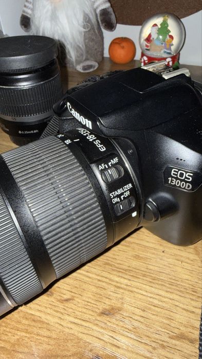 Canon EOS 1300d + obiectyw 18-55 mm + obiectyw 18-135 mm