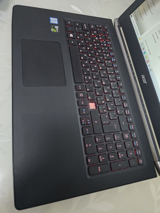 Игровой Acer V Nitro/GTX 950M/SSD+HDD/DDR4:8GB/i5-6200
