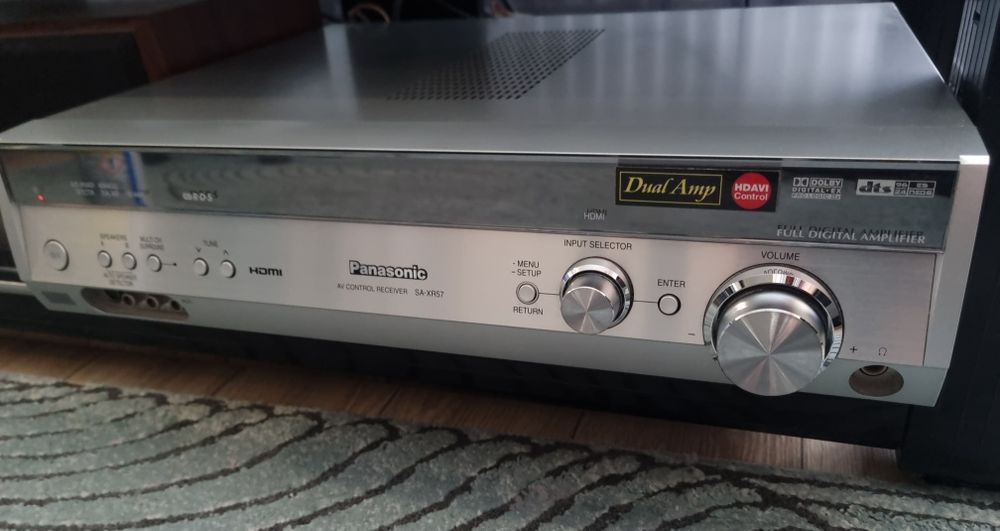 Amplituner Panasonic SA-XR 57   7.1