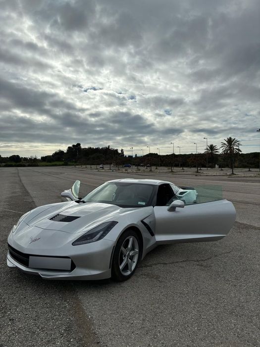 Chevrolet Corvette Stingray LT1 6.2 V8