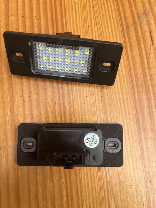 Подсветка номера Porsche Cayenne VW Passat Touring Touareg Tiguan