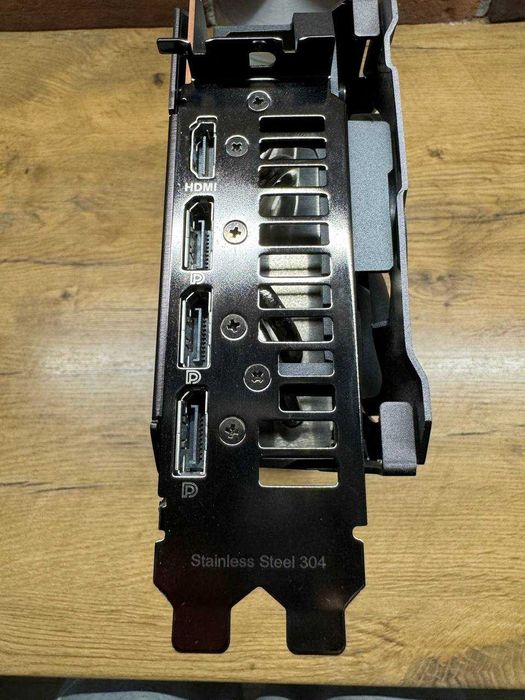 Відеокарта ASUS RX 6800 XT TUF Gaming OC 16GB (відмінний стан)