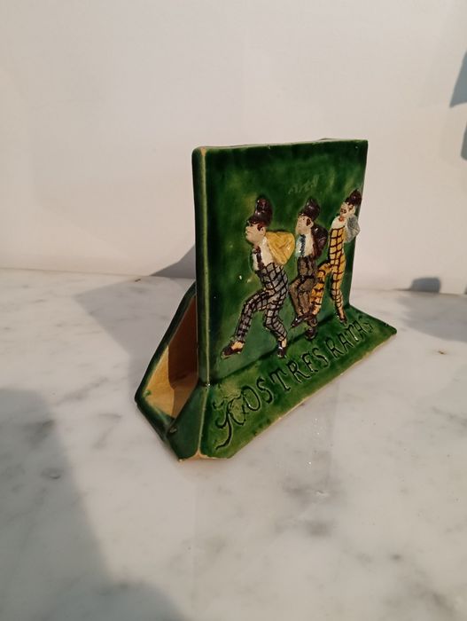 Raro Porta-cartas Bordalo Pinheiro