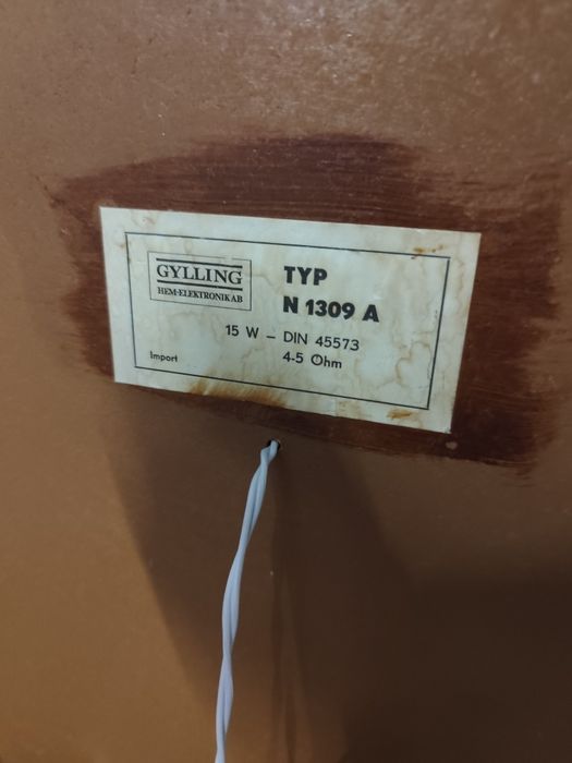 Kolumny Gylling palisander